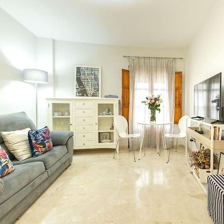 Pajaritos Center Suite By Valcambre Севилья Экстерьер фото
