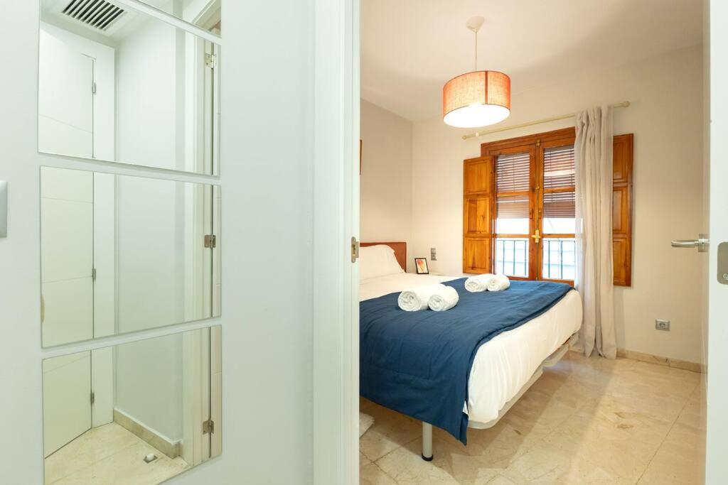 Pajaritos Center Suite By Valcambre Севилья Экстерьер фото